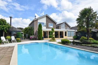 Woning Karveel 127 Lelystad