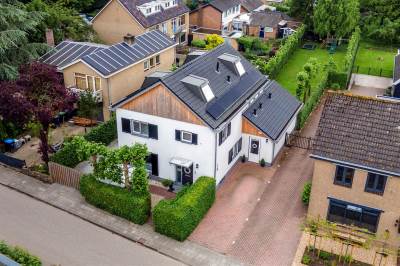 Woning Uiterdijk 3 Zoelen