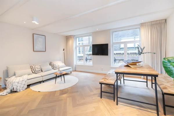 Woning Nieuwe Nieuwstraat 14E Amsterdam