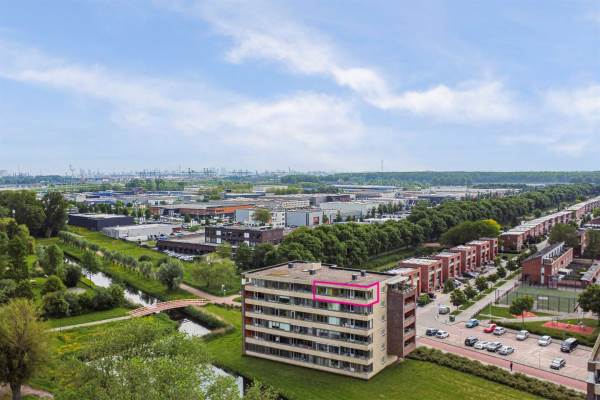 Woning Lokkertsemolenweg 294 Hoogvliet Rotterdam