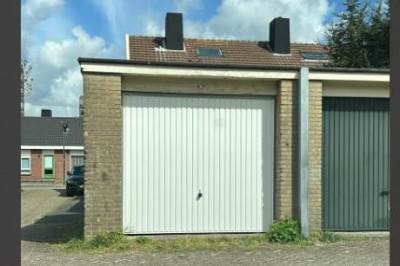Garage Pestalozzistraat 4 Haarlem