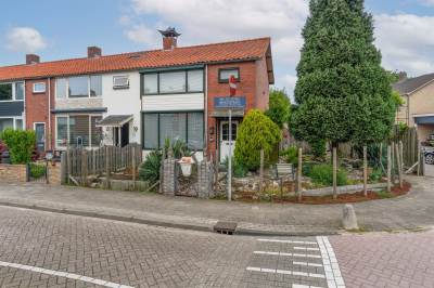 Woning Ina Boudier-Bakkerstraat 17 Vianen (UT)