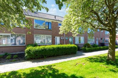 Woning Anjelierlaan 18 Lutjebroek