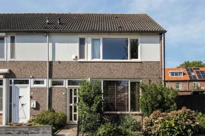 Woning Van Ruysdaelstraat 2 Oudheusden