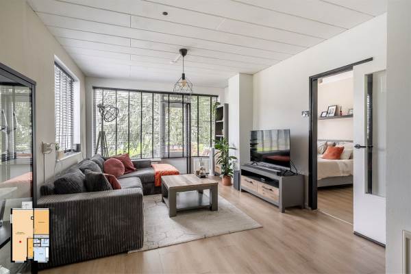 Woning van Hogendorplaan 142A Vlaardingen