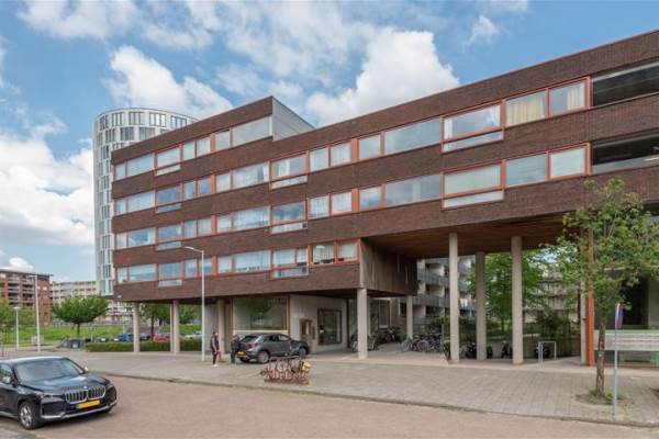 Woning Oeverpad 391 Amsterdam