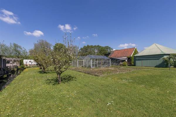 Bouwgrond 's-Gravenweg 220 Nieuwerkerk aan den IJssel