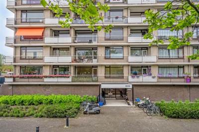 Woning Monseigneur van Steelaan 227 Voorburg