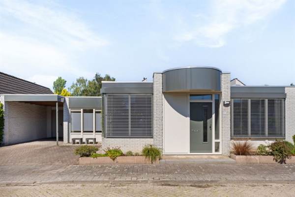 Woning Schepen van Collhof 1 Nuenen