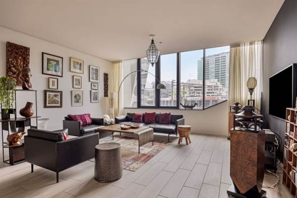 Woning Anna van Buerenplein 51 Den Haag