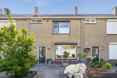 Woning Korenbloemstraat 3 Raamsdonksveer