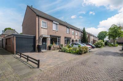 Woning Clausstraat 7 Rijen