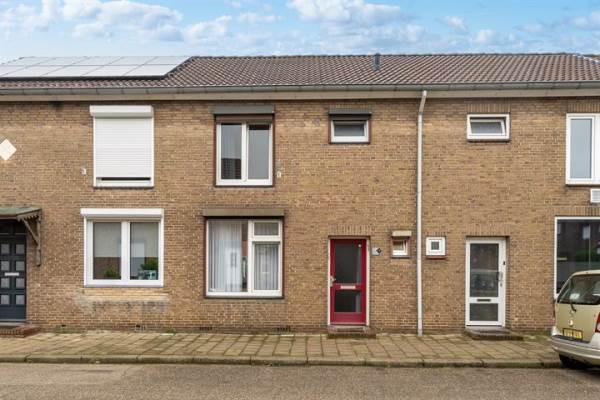 Woning Prins Bernhardstraat 24 Landgraaf