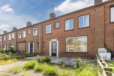 Woning Saksen Weimarstraat 25 Rijen