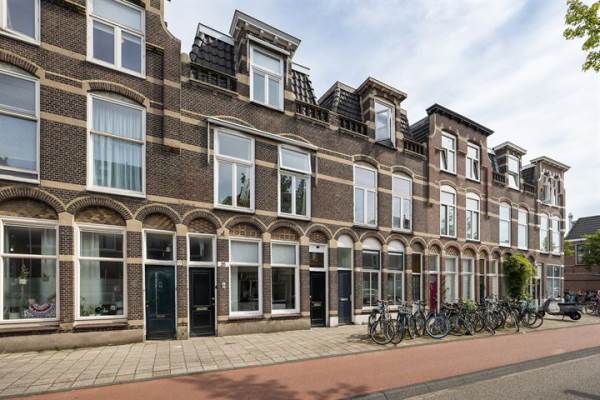 Woning Lage Rijndijk 35B Leiden