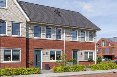 Woning Oranjeplein 46 Vroomshoop