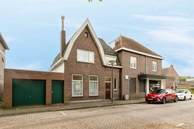 Woning St. Antoniusplein 13 Waalwijk