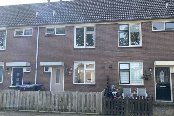 Woning Vogelenzanglaan 45 Spijkenisse