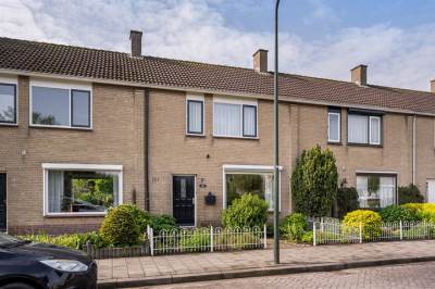 Woning Bloemenlaan 7 Sint-Maartensdijk