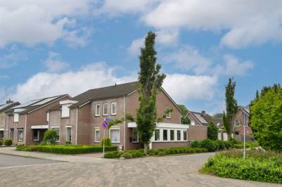 Woning Pastoor Vullersstraat 27 Ospel