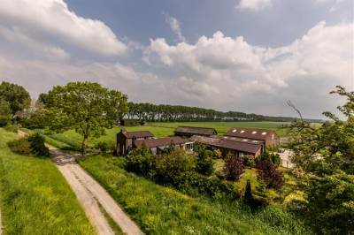 Woning Zeedijk 4 Stad aan 't Haringvliet
