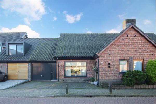 Woning Sluisweg 56 Bunschoten-Spakenburg