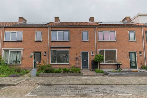 Woning van Baerlehof 30 Hendrik-Ido-Ambacht