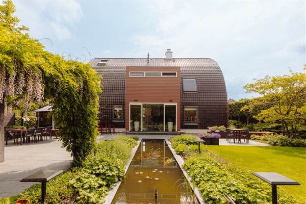 Woning Waalhavenstraat 1 Badhoevedorp