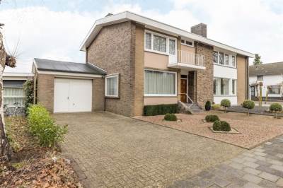 Woning John F. Kennedylaan 17 Heerlen