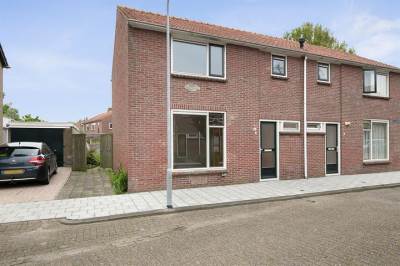Woning Kloosterstraat 4 Vrouwenpolder