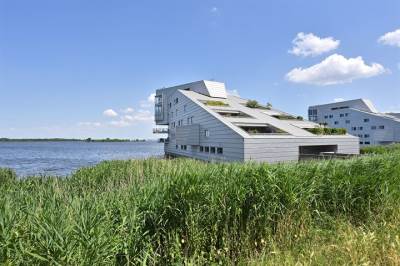 Woning Gooimeerpromenade 49 Huizen