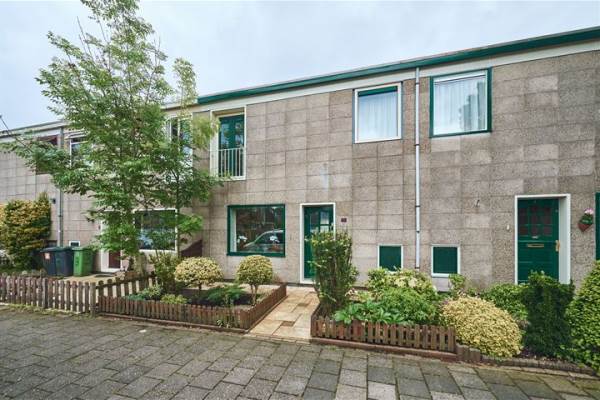 Woning Oranjeboomstraat 5 Westzaan