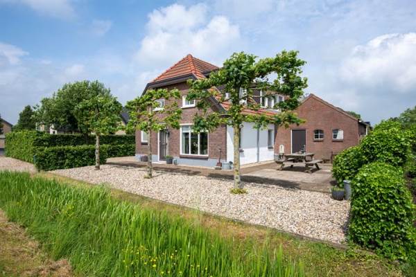 Woning Bonderweg 12 Beneden-Leeuwen