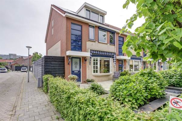 Woning Elzenhorst 8 Alblasserdam
