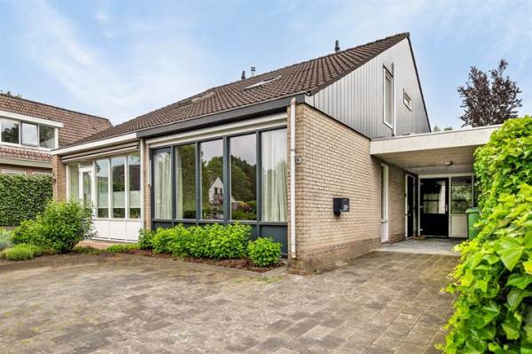 Woning Buitenes 39A Assen