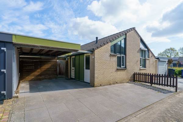 Woning Von Weberstraat 5 Almere