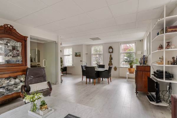 Woning Burgemeester Jollesstraat 8 Assen
