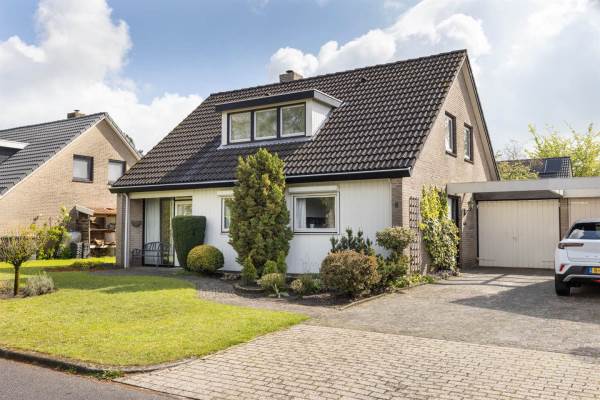 Woning Starterstraat 8 Hengelo (OV)