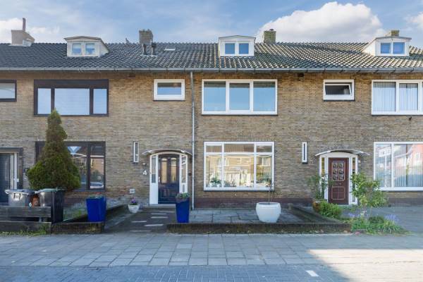 Woning Vincent van Goghweg 4 Zaandam