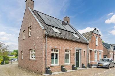 Woning Nieuwlandsedijk 40 Lage Zwaluwe