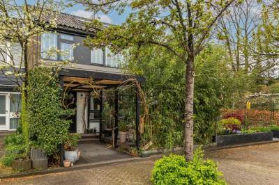 Woning Middelwaarde 23 Laren (NH)