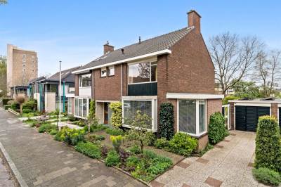 Woning Teding van Berkhoutlaan 15 Delft