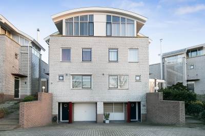 Woning Anne Frankstraat 16 Lisse