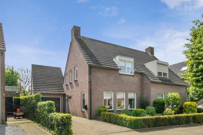 Woning Varelaar 20 Handel