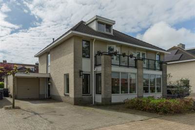 Woning Biezengors 68 Puttershoek