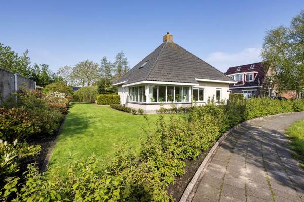 Woning Lege Hearewei 35a Stiens