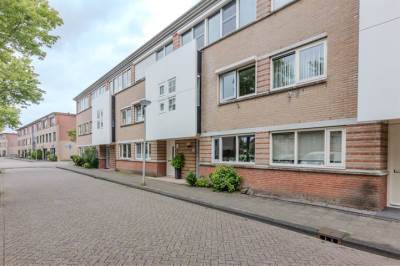 Woning Else van der Banstraat 135 Spijkenisse