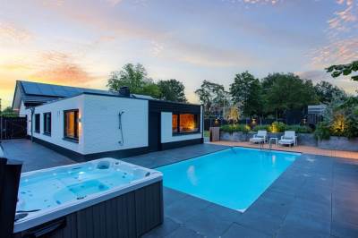 Woning Nicolaas Beetslaan 1 Oldenzaal