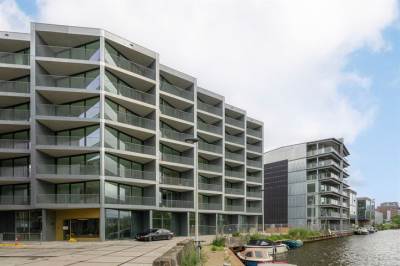 Woning Conny Stuartstraat 60 Amsterdam