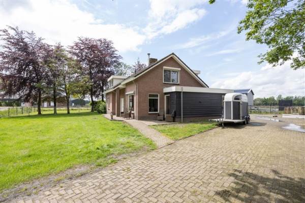 Woning Bankenstraat 13 Etten-Leur